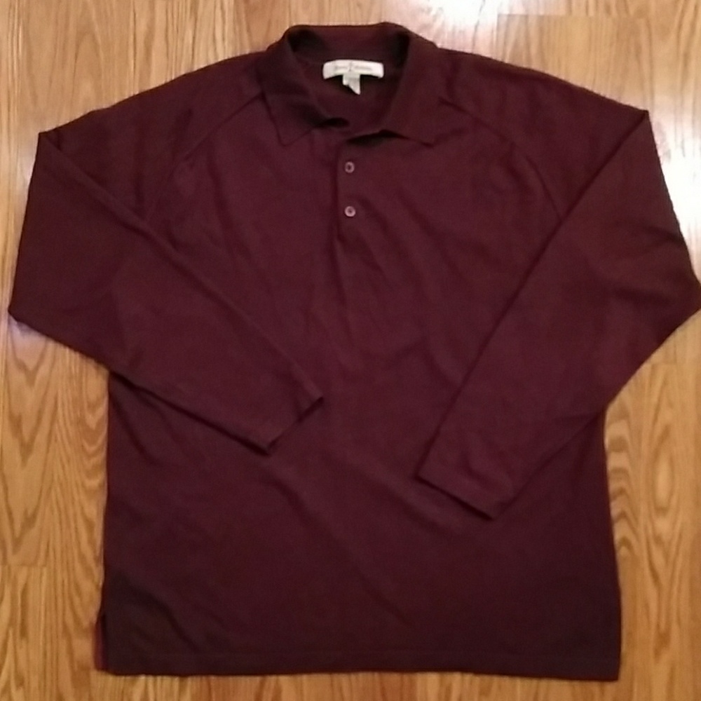 Tommy Bahama long sleeve lite weight sweater